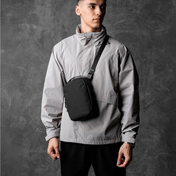 NWT ALPAKA METRO SLING MAX - Picture 13 of 16